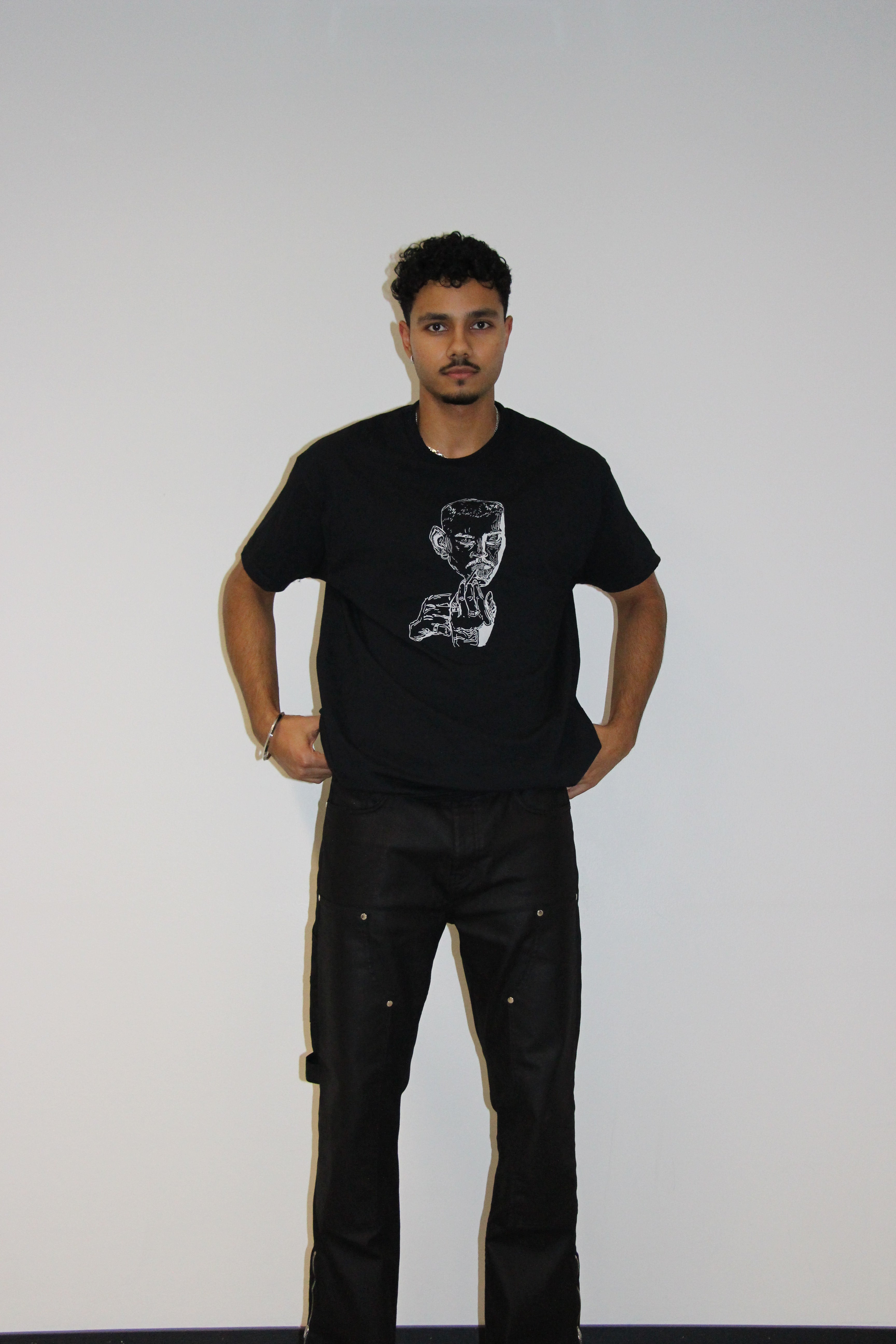 Wonderer T-Shirt Black